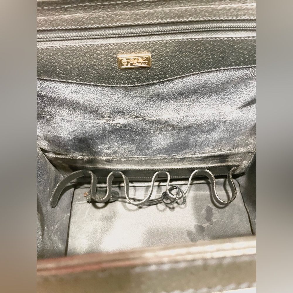 RARE GUCCI Vintage Navy Monogram Leather Canvas Top Handle Structured Train Case - Picture 13 of 15